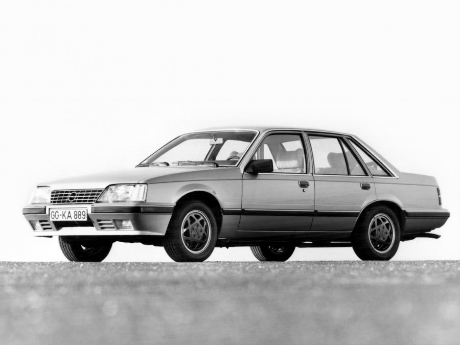  Opel Senator 1982 года  (фото 10 из 10)